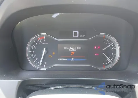 2018 Honda Pilot Lx z USA, uszkodzony, nr VIN 5FNYF5H10JB001132